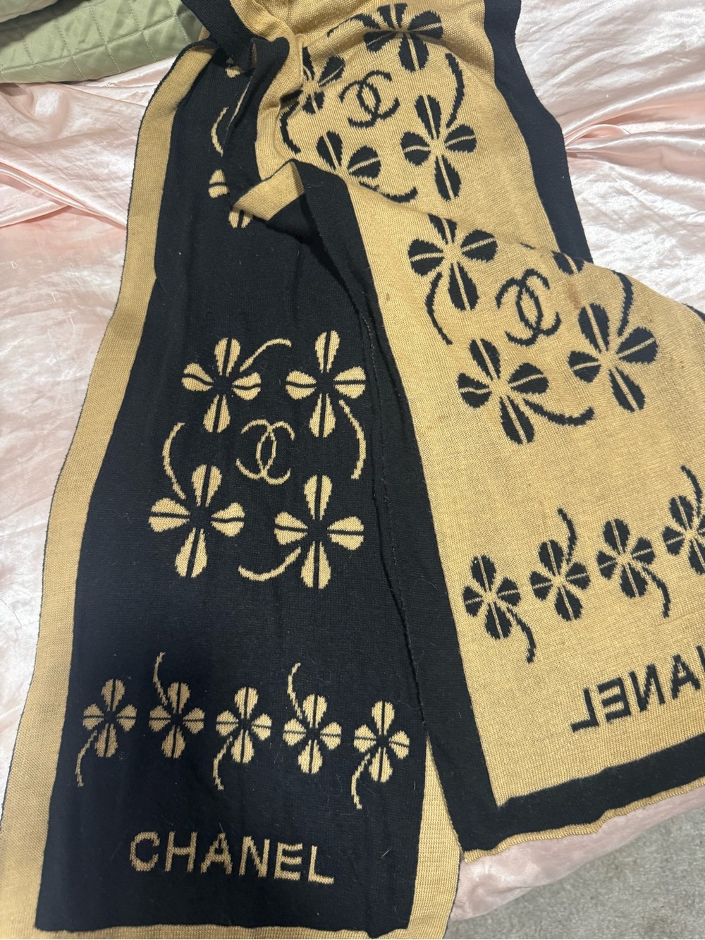 CHANEL Black and Tan Floral Logo Knit Scarf